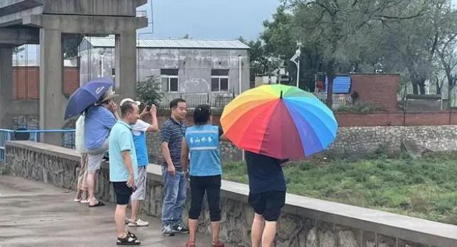 降雨持續(xù)！北京急調(diào)16名水利專家奔赴8區(qū)現(xiàn)場(chǎng)協(xié)助防汛